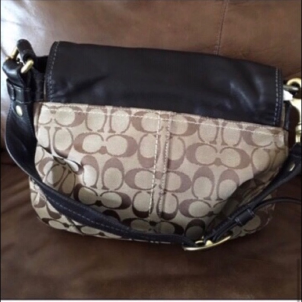 Coach Bag - Picture 7 of 8